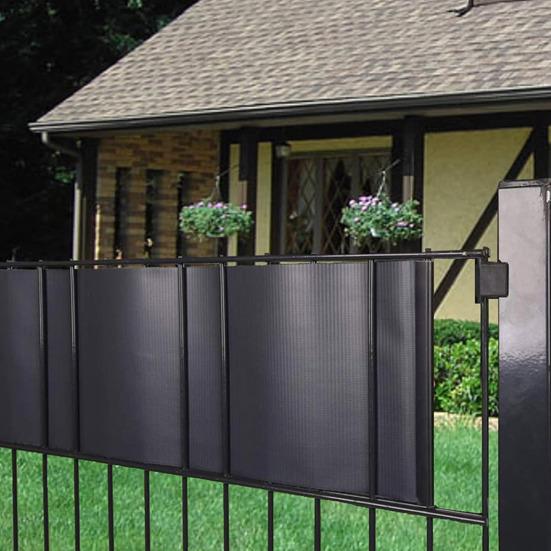 Klip na stínicí síť Klipy pro montáž stínicí sítě na plot Stínicí proužky pro rohože s dvojitou tyčí Zahradní a plotová stínicí síť