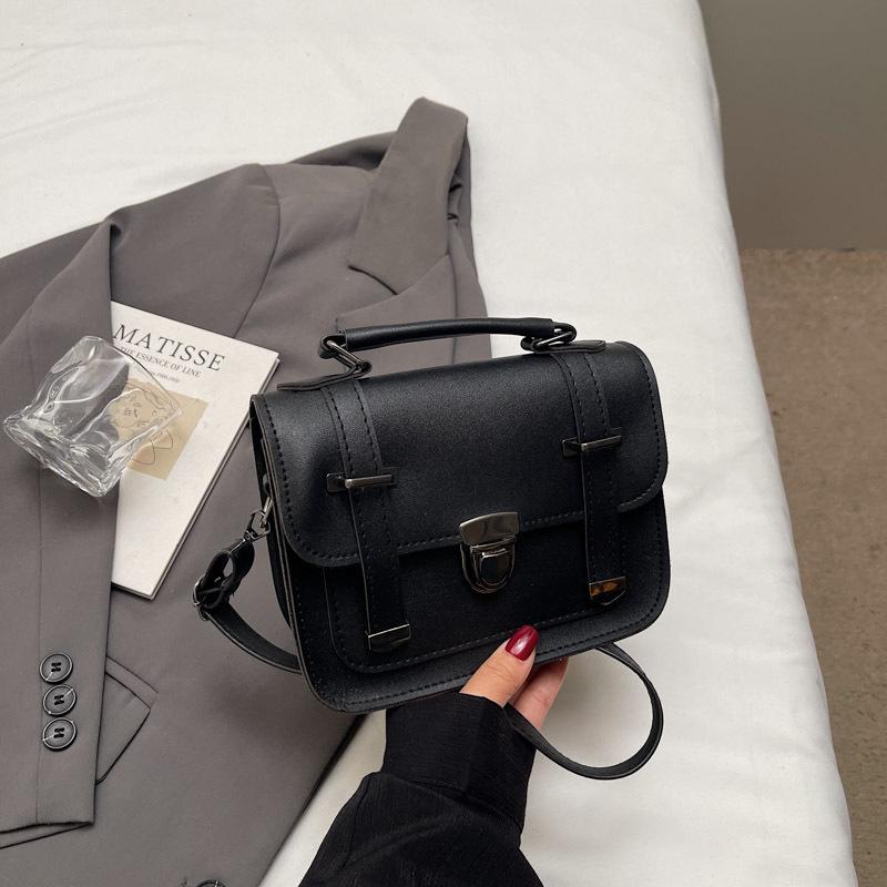Popular Fashion Retro Handbag New Versatile Shoulder Messenger Bag Small Square Bag Women