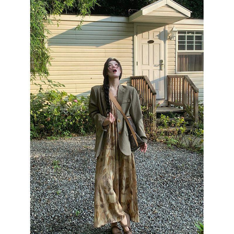 

Kumikumi Elegant Set High Sense Coffee Color Blazers Women Autumn Retro Print Suspender Skirt Two-piece Set Curry Suit S