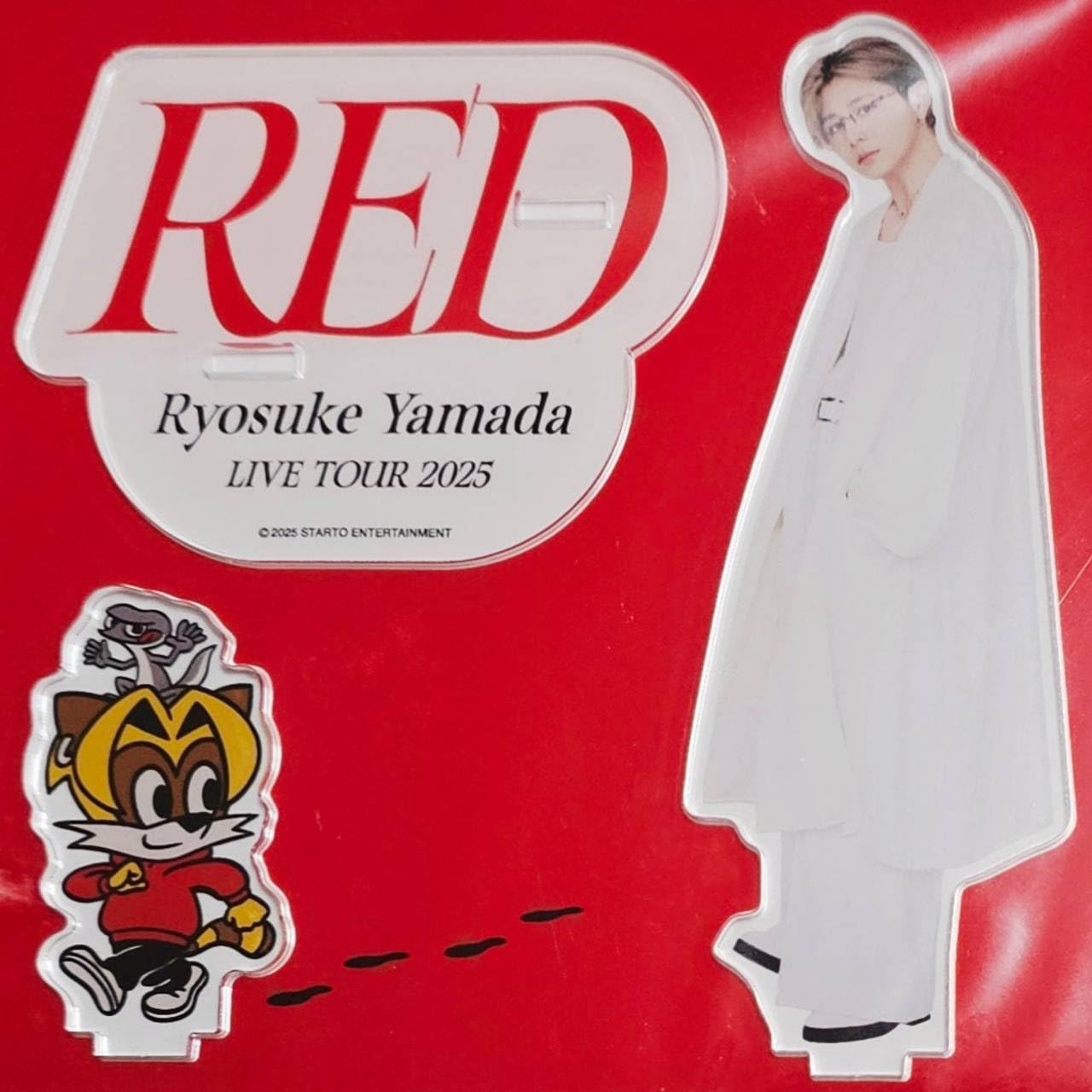 

Привет! Сказать! JUMP [Акриловая подставка Рёсукэ Ямады] КРАСНЫЙ Рёсукэ Ямада LIVE TOUR 2025 Официальный мерч