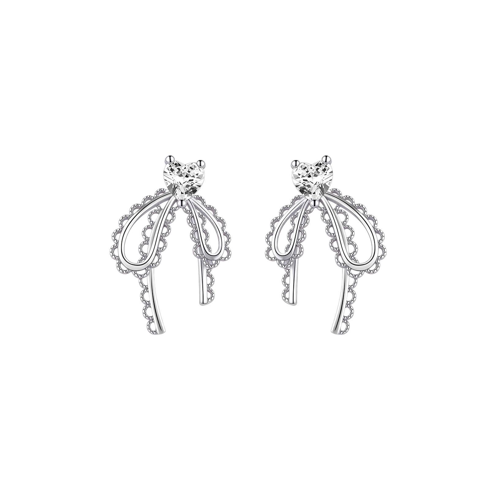 

Серьги с understated роскошью и утонченностью One Size