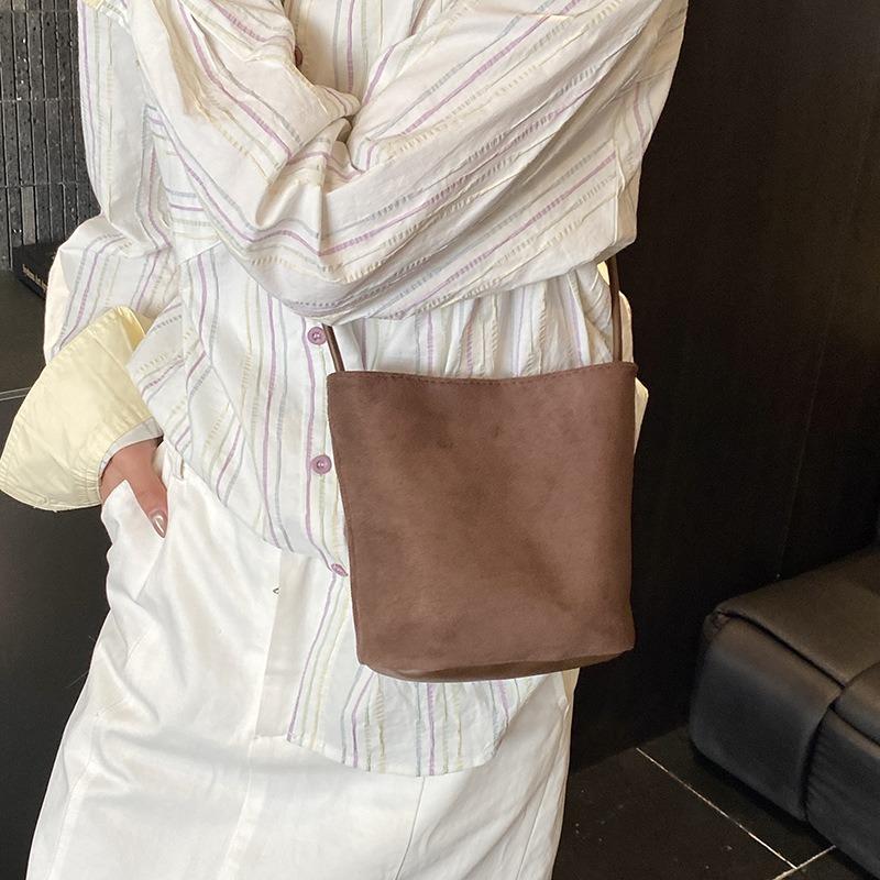 Women Fashion Mini Suede Pu Single Shoulder Underarm Small Bucket Handbag