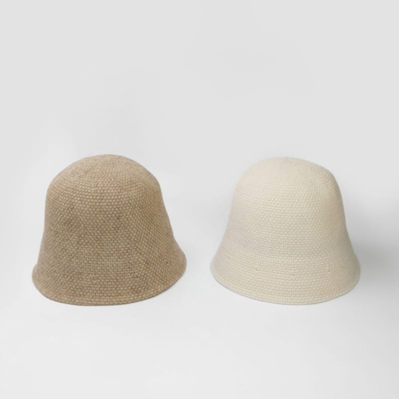 LALA Ull Handstickad Mössa - Elfenben