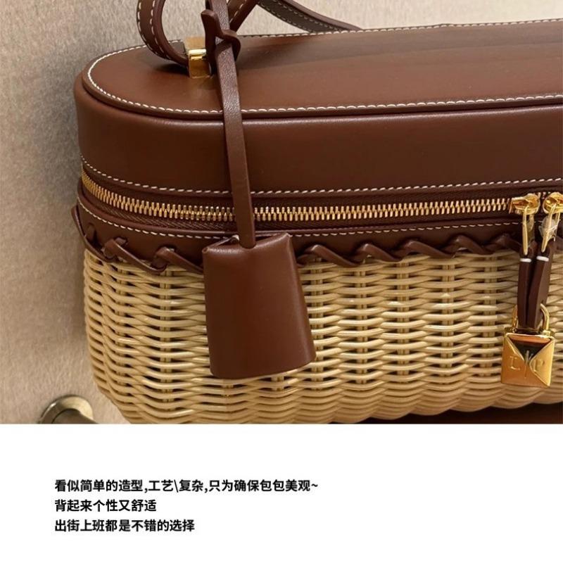 New Woven Retro Rattan Woven Leather, Lunch Box Bag, Picnic Bag, Shoulder Portable Messenger Bag, Cosmetic Bag.