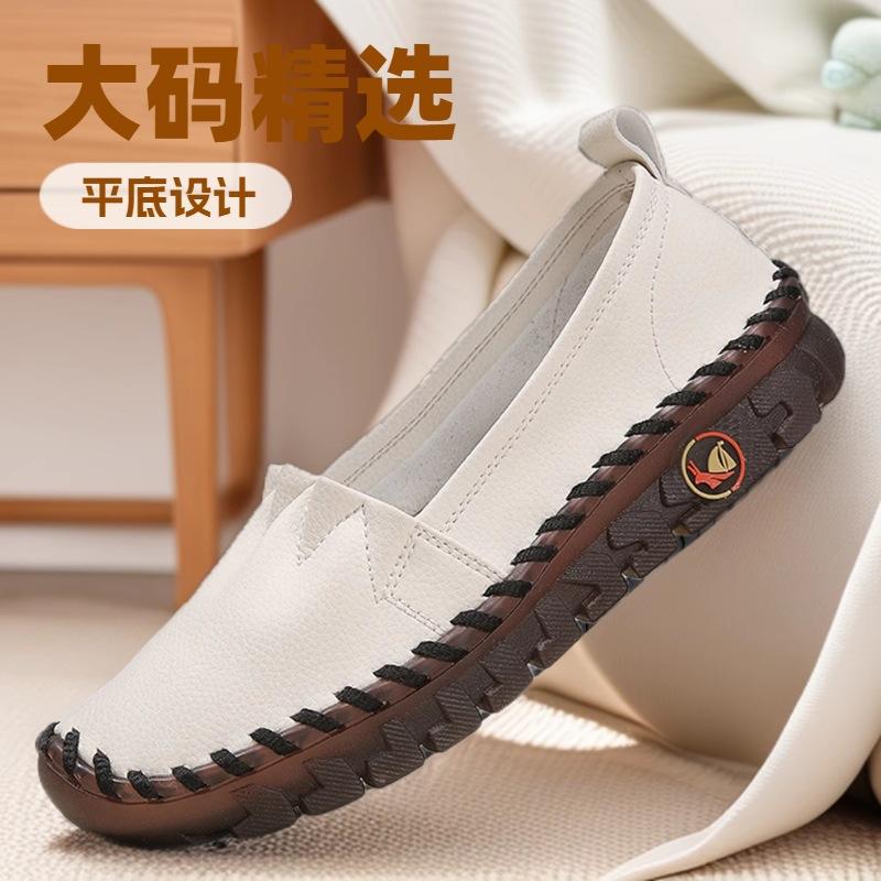 2025 Popular Mother Shoes Soft Sole Comfortable Women's Shoes Spring and Autumn Flat Sole Single Shoes Beef Tendon Sole Large Size Mother Shoes