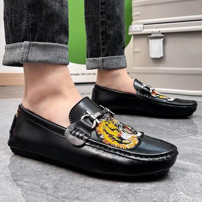 Fashion Tiger Embroidered Shoes Men Loafers Comfortable Slip-on Designer Luxury Man Shoes Big Size 48 Brand Casual Leather Shoes