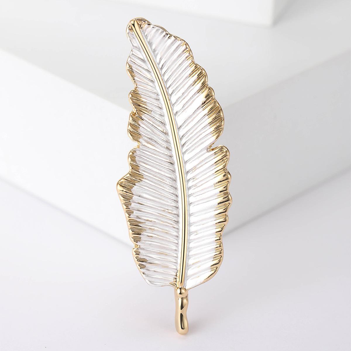 

Мода Темперамент Перо Брошь Пиджак Костюм Корсаж Аксессуары