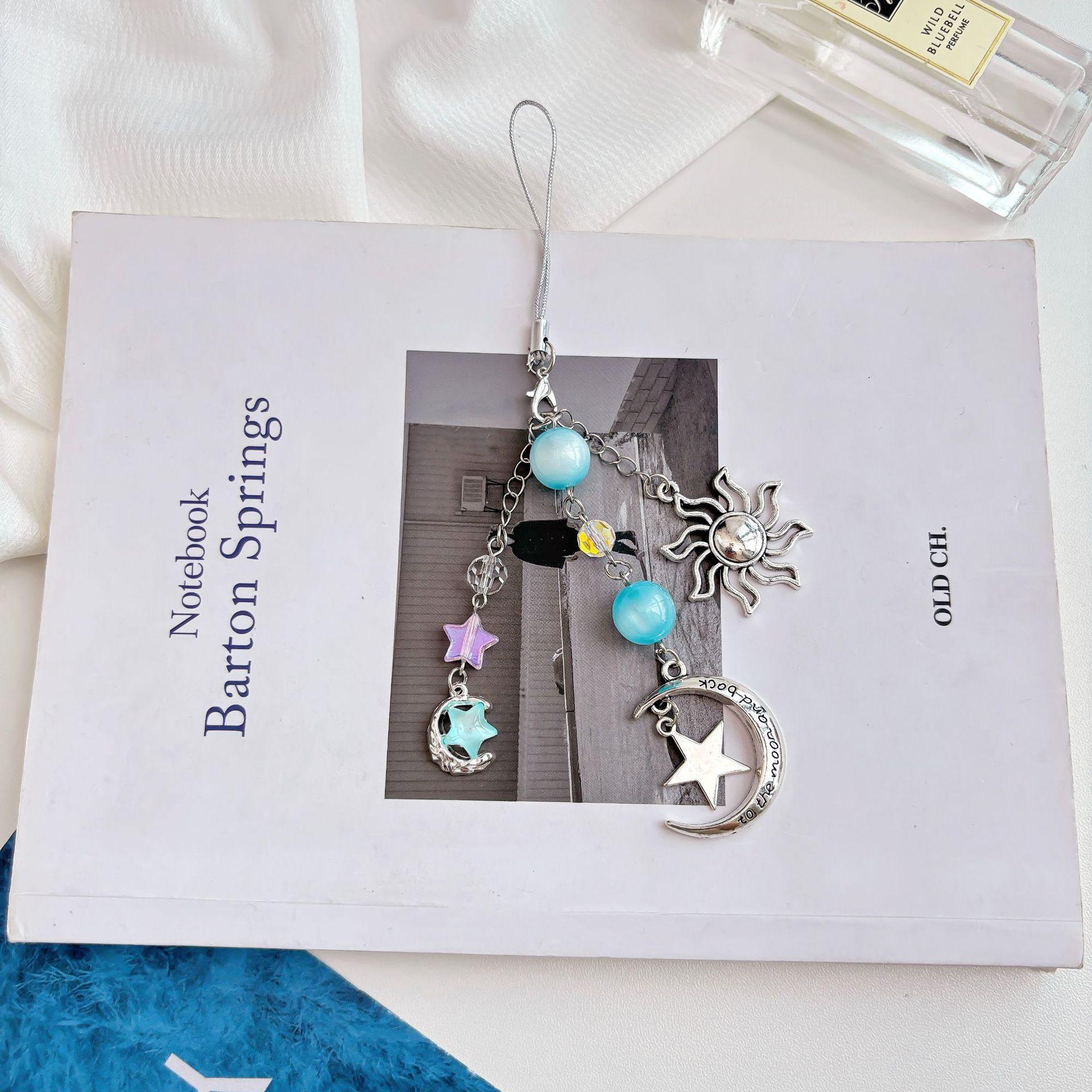 

Cute Beaded Keychain Rust-Proof Celestial Charm Keychain Phone Lanyard Key Ring High-Quality Sun Moon Star Keychain For Bag Gift