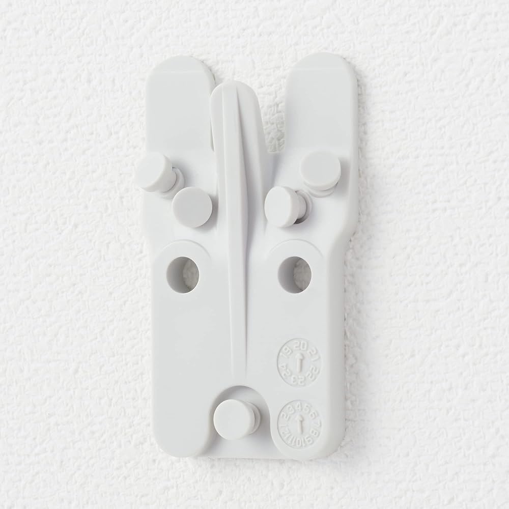MUJI Wall-Mounted Furniture, 3-Hook Hanger, Oak Wood, 44cm (W) x 25cm (D) x 10cm (H), 44505083