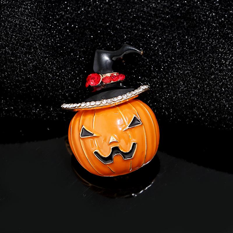Broche Navideño de Muñeco de Nieve de Halloween Europeo-Americano - Accesorio de Corsage de Alta Gama con Gota de Aceite