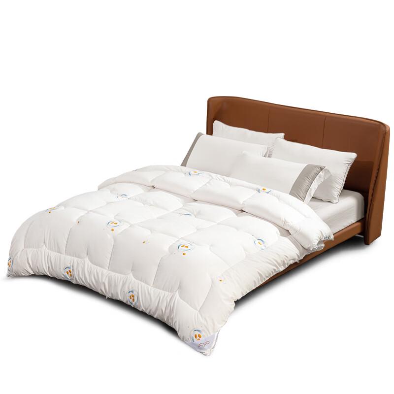 Mercury Home Textiles Cloud Comfort Four Seasons Soybean Fiber Quilt