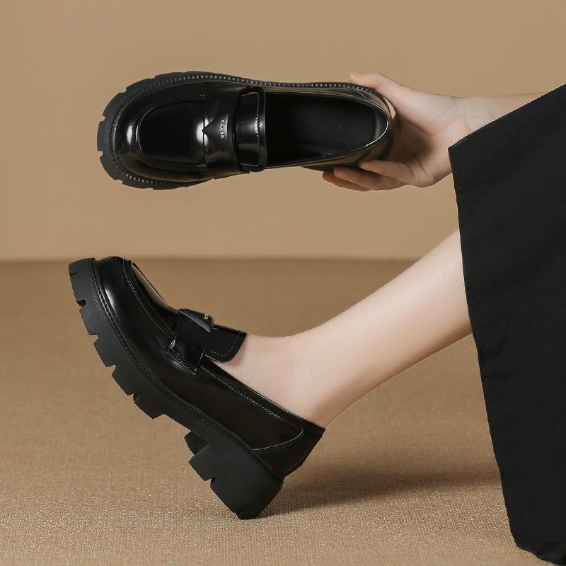 Thick-soled Black Light Mouth with Skirt Style College Small Leather Shoes Thick Heel Single Shoes Women