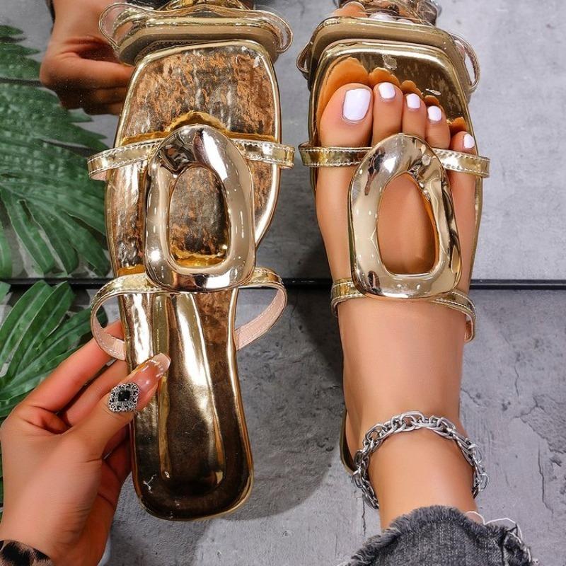Fashion 2025 Ladies Shoes Open Toe Women's Slippers Fashion Outdoor Metal Decoration Summer Plus Size Light Best Seller Flat Slippers