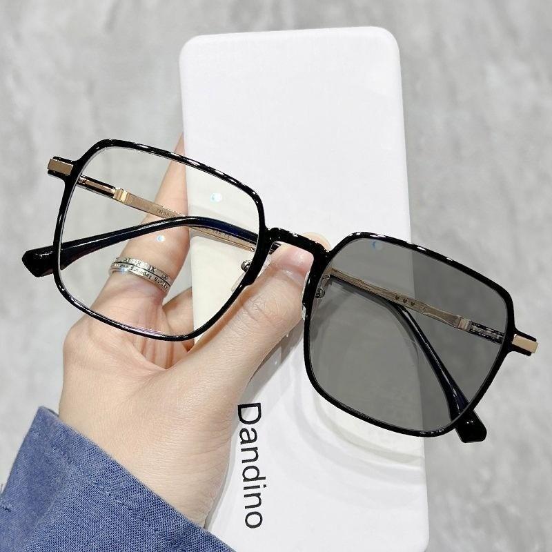 1/3 in 1 Photochromic Reading Glasses Progressive Multifocal +1 0 To +4 0 Anti UV Shades for Women Men