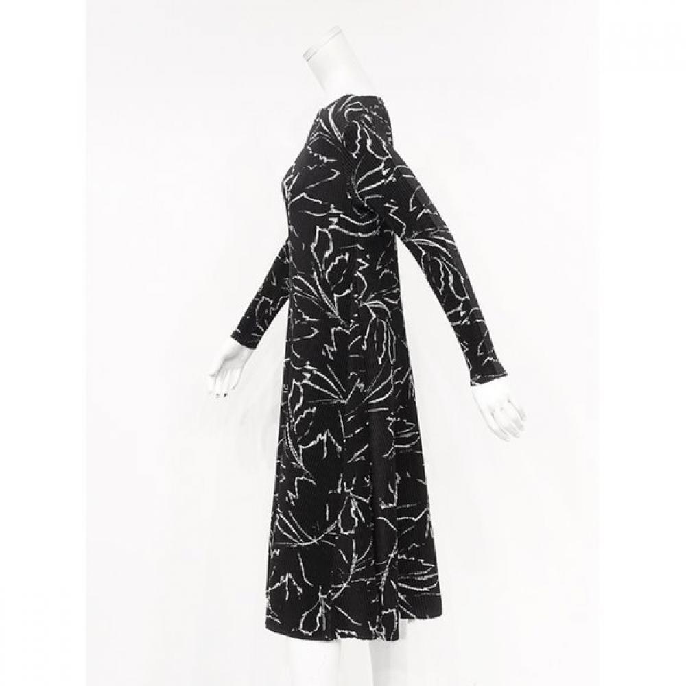 Specchio Long Sleeve Dress Boat Neck 452 544