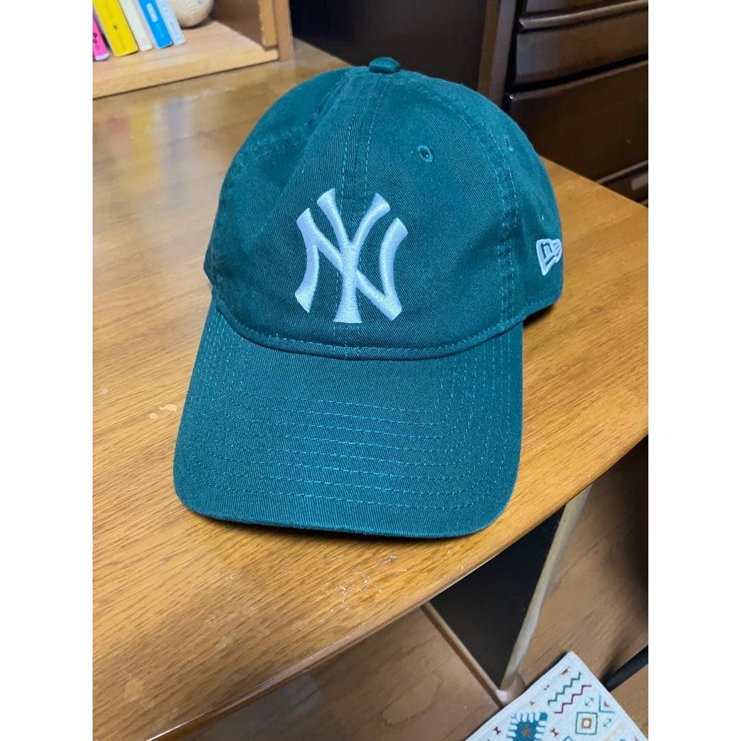 Used Good Condition NEW ERA 9TWENTY New York Yankees Cap Green