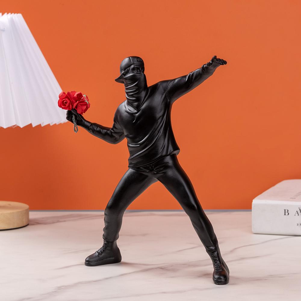 

Flower Throwing Statue Flower Thrower Sculpture, Man Figurines Home Decor for Shelves,Art Craft Desk Decoration for Living Room чёрный