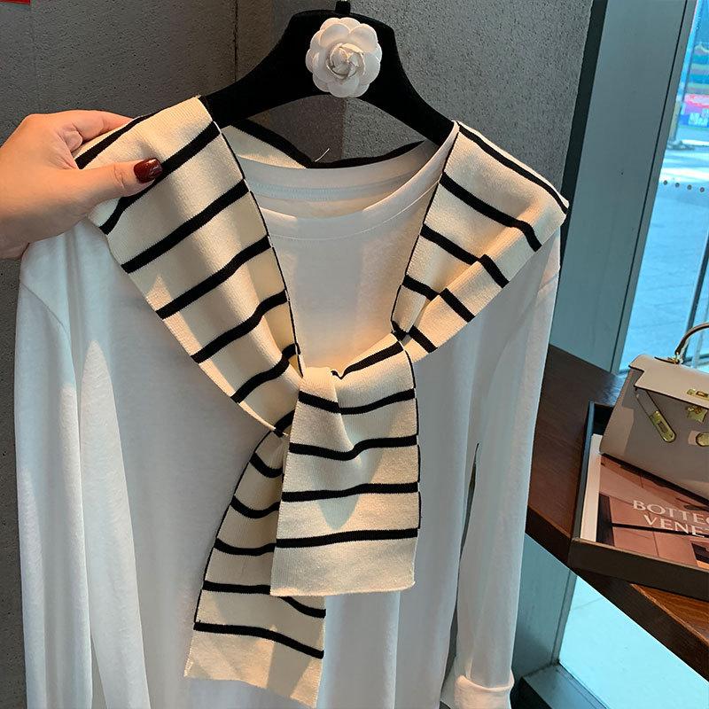 Knitted striped Internet celebrity small shawl neck scarf personalized outer splicing shawl premium versatile hooded triangle scarf