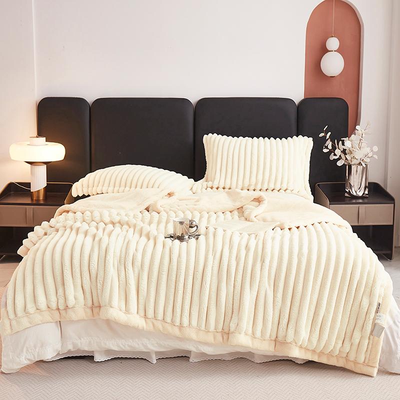 Autumn Winter Arctic Velvet Blanket Thicken Warmth Skin Friendly Bed Blankets High Quality Warm Comfortable Sofa Throw Blanket