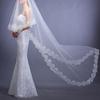 Svatební závoj Jednovrstvá krajka Vyšívaná pokrývka hlavy Dlouhé stylové šaty ladící svatební pokrývka hlavy rekvizity na focení