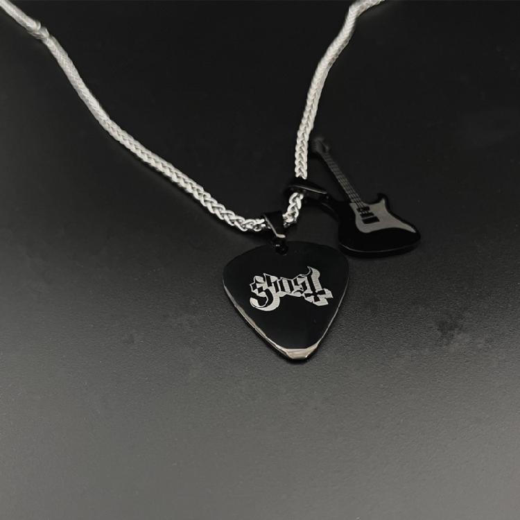 Collana Ciondolo Plettro per Chitarra Stiloso Realizzata con Robusti Materiali in Acciaio Inossidabile Accessorio per l'Uso Quotidiano e i Concerti