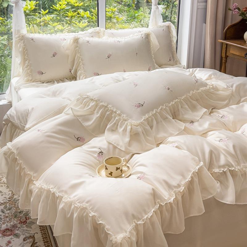 Tencel Bedding Four-piece Light Luxury French Princess Style Ice Silk Comfortable Silky Sheet Quilt Cover Pillowcase