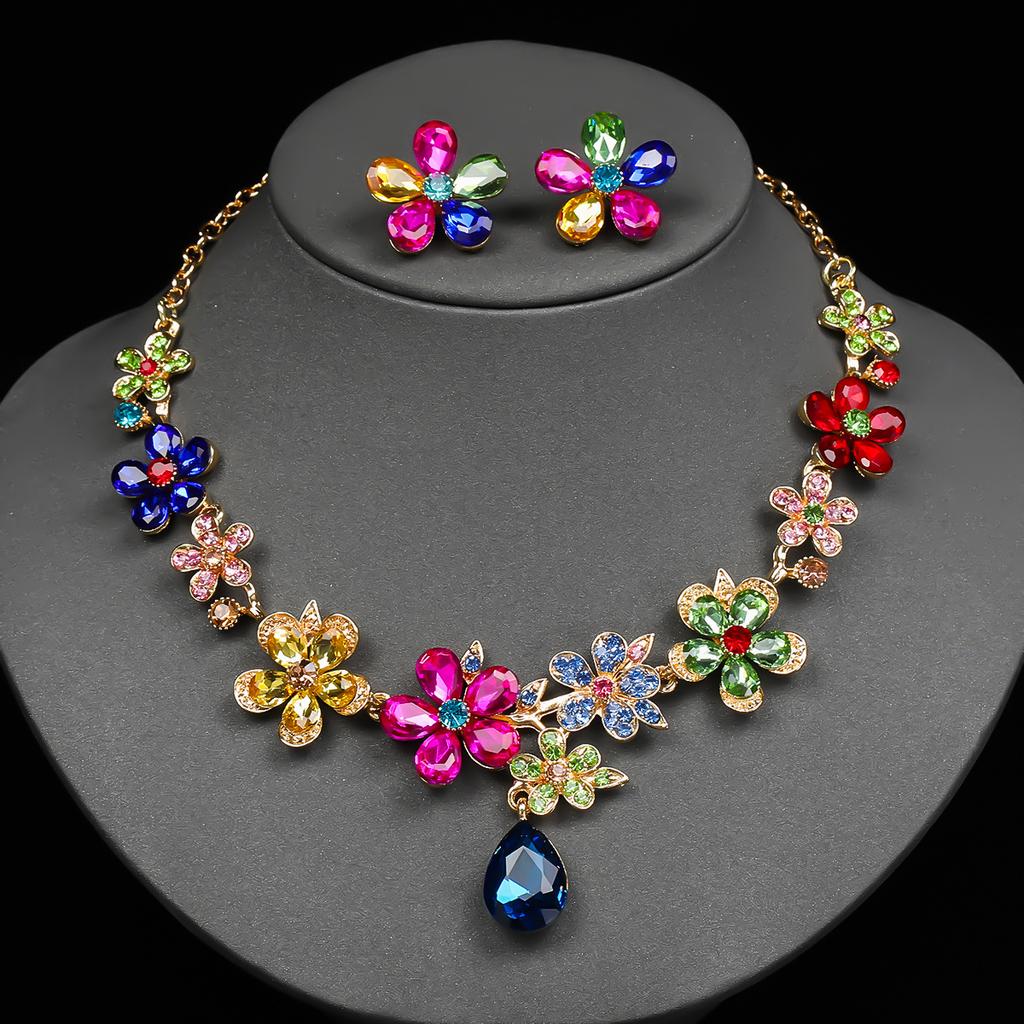 Vintage Floral Crystal Bridal Zircon Set European Luxury Wedding Earrings Necklace Waterproof Alloy Accessories for Women
