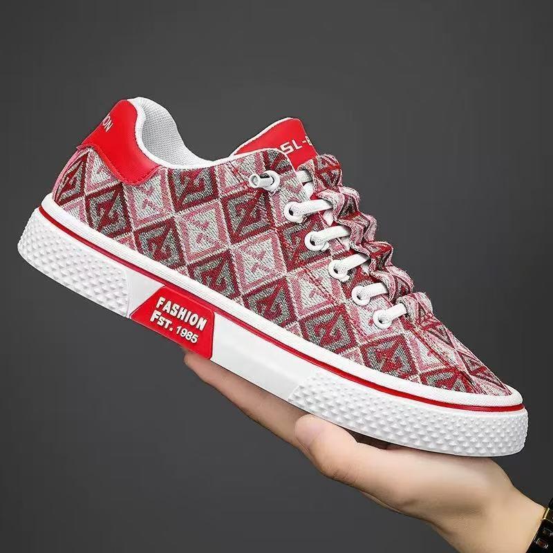 One-pedal Canvas Shoes Men's Shoes Casual Printing Embroidery Versatile Spring New Sports Shoes Men's Board Shoes