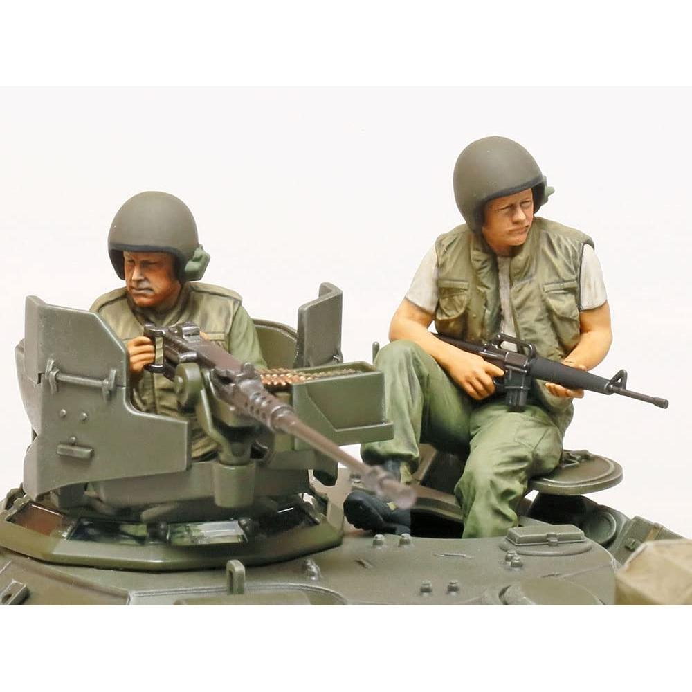 Tamiya 135 Military Miniature Series No.365 American Airborne Tank M551 Sheridan (razboiul din Vietnam) Model plastic 35365