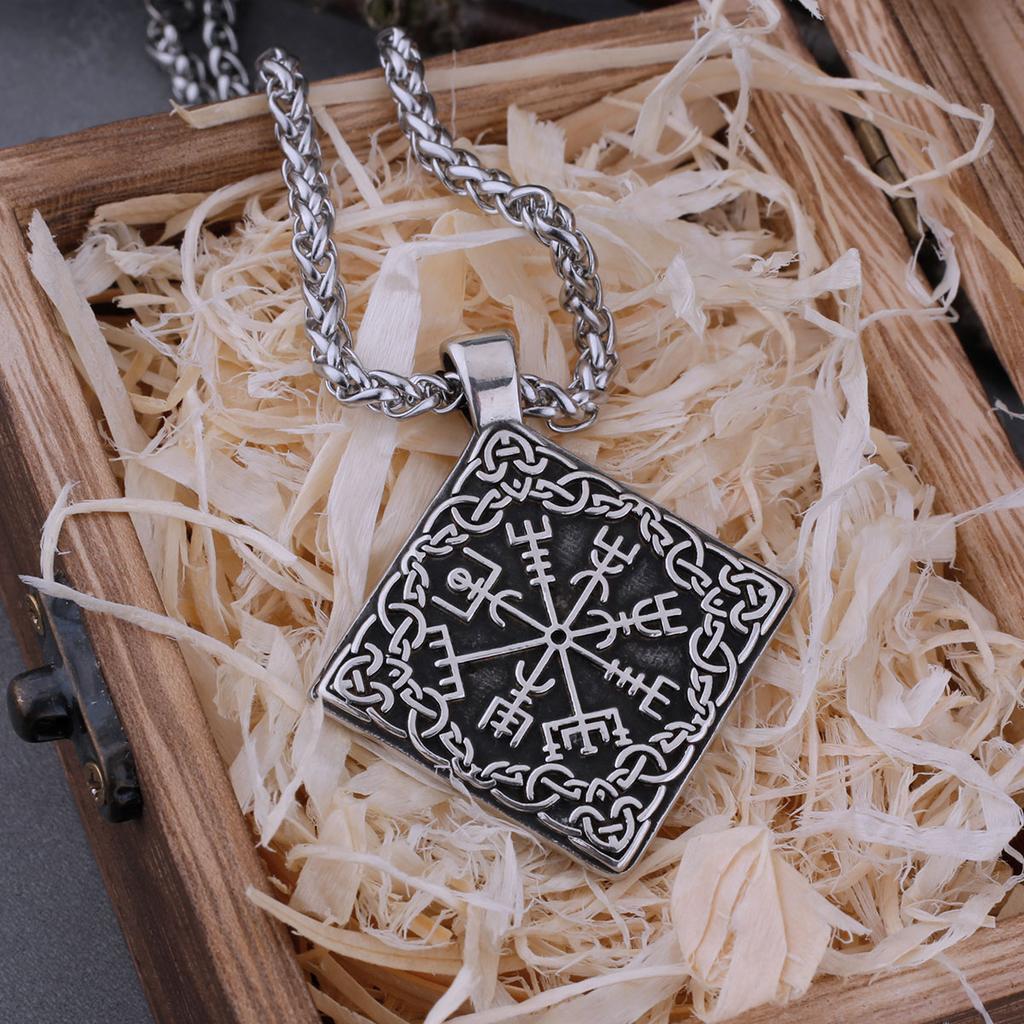 Stainless Steel Men's Road Sign Compass Vegvisir Rune Necklace Odin Amulet Viking Hip Hop Vintage Pendant Jewelry Boyfriend Gift