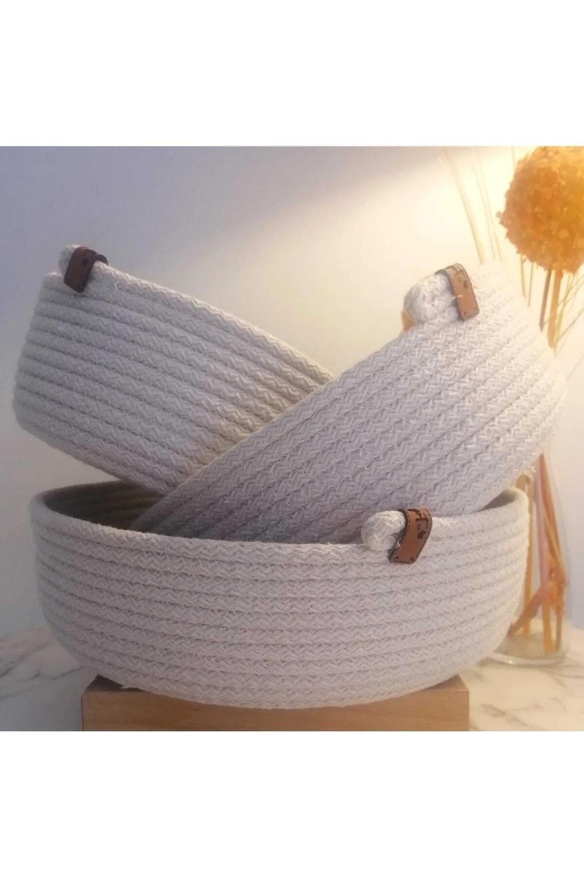 

EPeddler Home Набор плетеных корзин из 3-х предметов ручной работы цвета экрю из хлопковой нити 20x8 cm, 18x7 cm, 16x6 cm белый