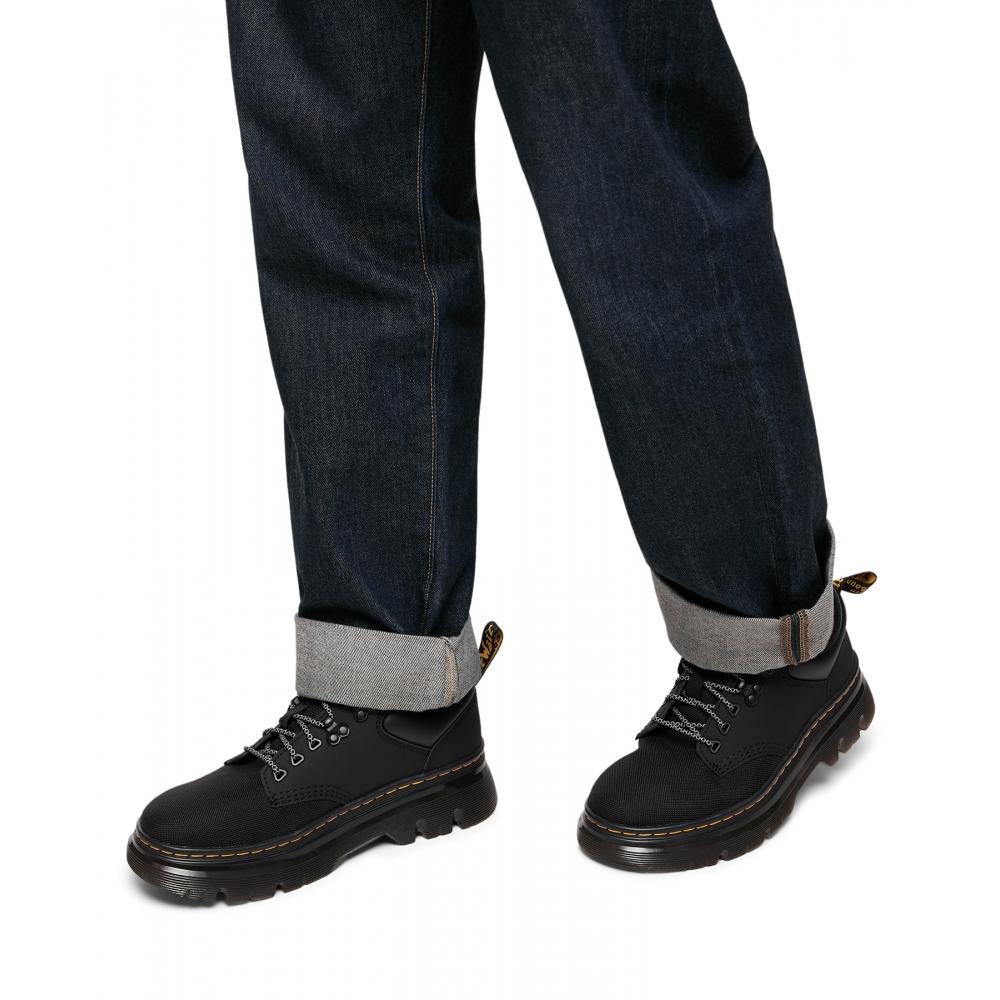 Dr. Martens Taric Low Extra Tough Negro 27390001