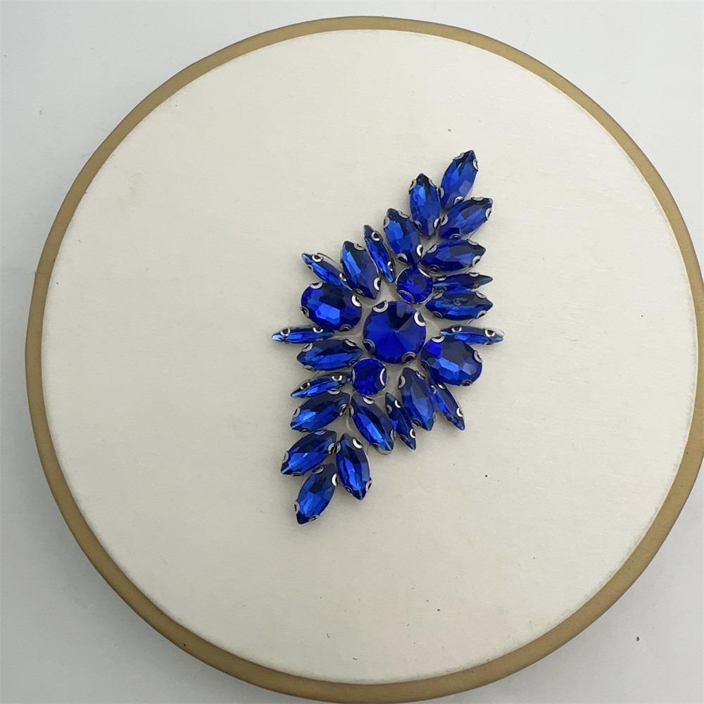 

Glass Beaded Rhinestone Applique Iron on Handmade Rhinestone Patch Floral Clothes Decor Crystal Appliques Wedding Bridal Dress королівський синій колір