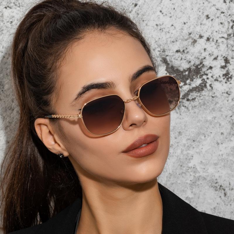 New small frame square sunglasses European and American personalized metal hollow sunglasses trendy street glasses s