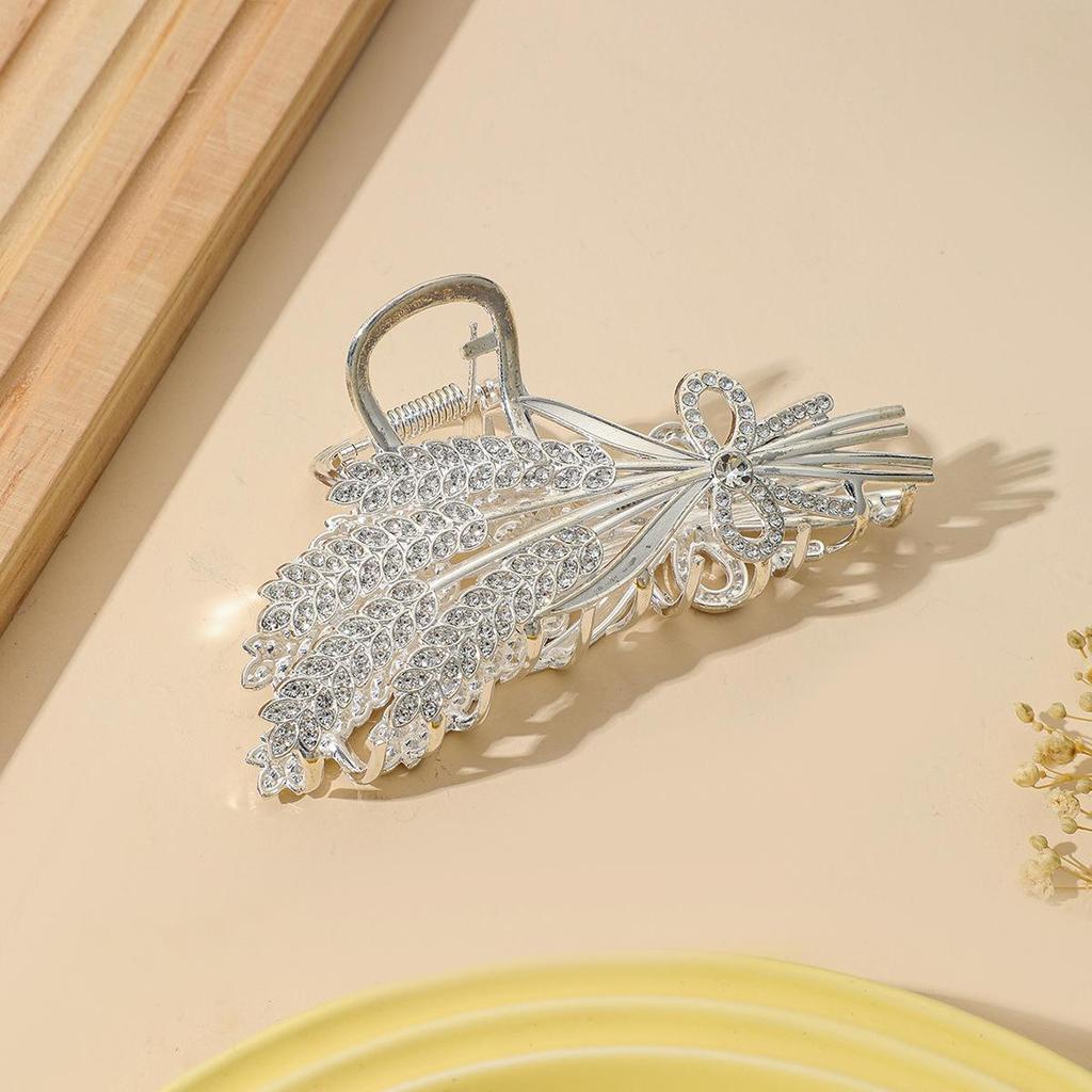 Korean Style Elegant Metal Hair Claw Clip for Women - Shark Claw Design
