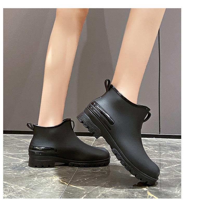 Couple's Outdoor Anti Slip And Waterproof Rain Boots