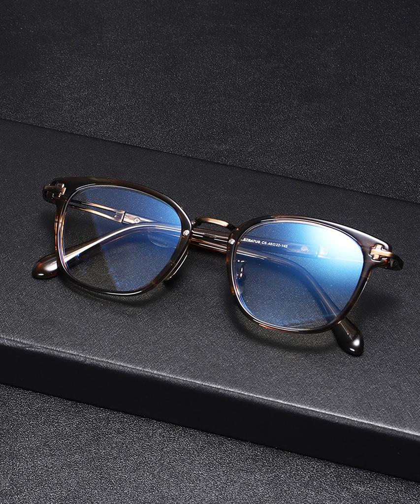 Lingkeonpeuleim Stras01 Pure Titanium Eyeglass Frame Leopard