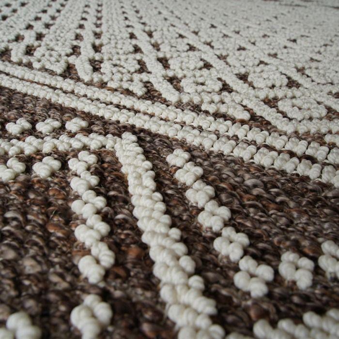 Tapis moderne à motif croisillons en relief brun 160x230