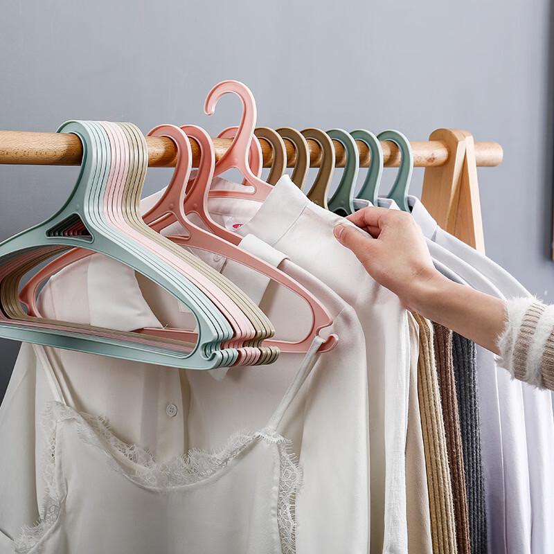Adult Non-slip Plastic Hangers