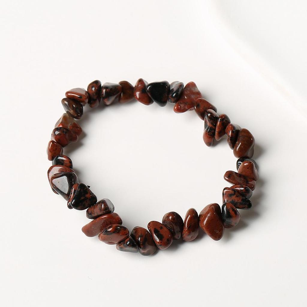 Elastisches Armband mit natürlichem Citrin-Chip: Unregelmäßige Rohsteinperlen in einem frischen, vielseitigen Stil