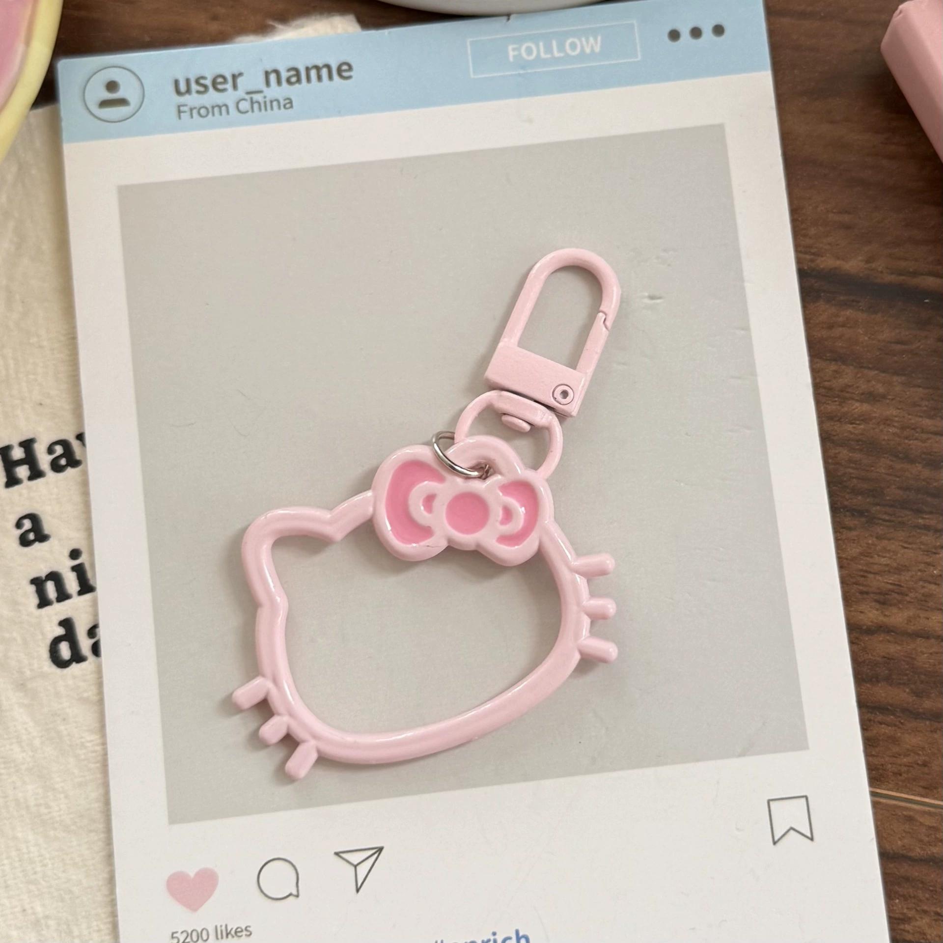 New Sanri Strawberry Hello Kittys Keychain Pendant Anime Diy Album Phone Chain Fashion Backpack Pendant Decoration Keyring Gifts