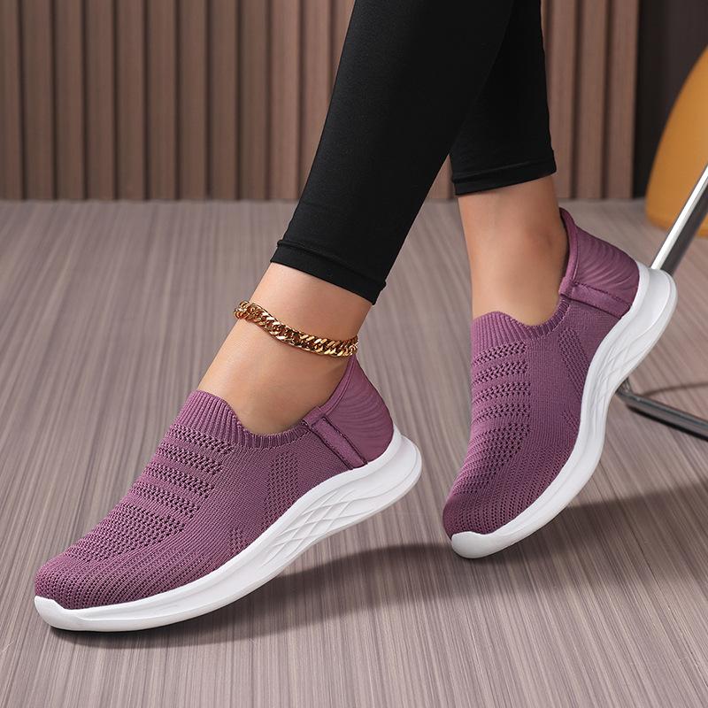 New spring one-pedal sneakers mother shoes widened middle-aged and elderly non-slip soft-soled walking shoes
