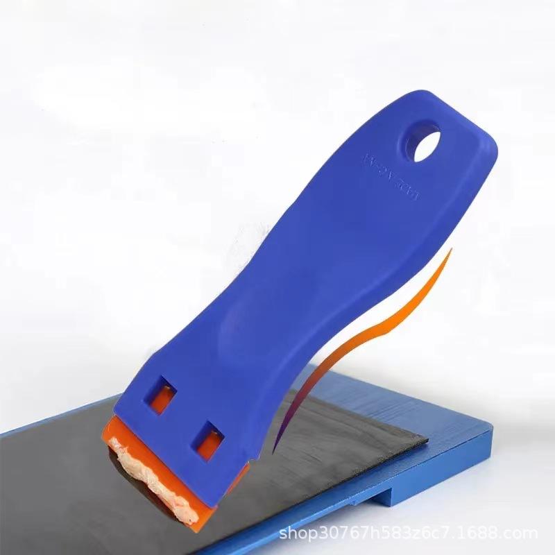 Plastic Razor Scraper with 10pcs Double Edged Plastic Blades Hair Extension Tool for Debris Sticker Label On Glass Windows Removal Scraper Tool
