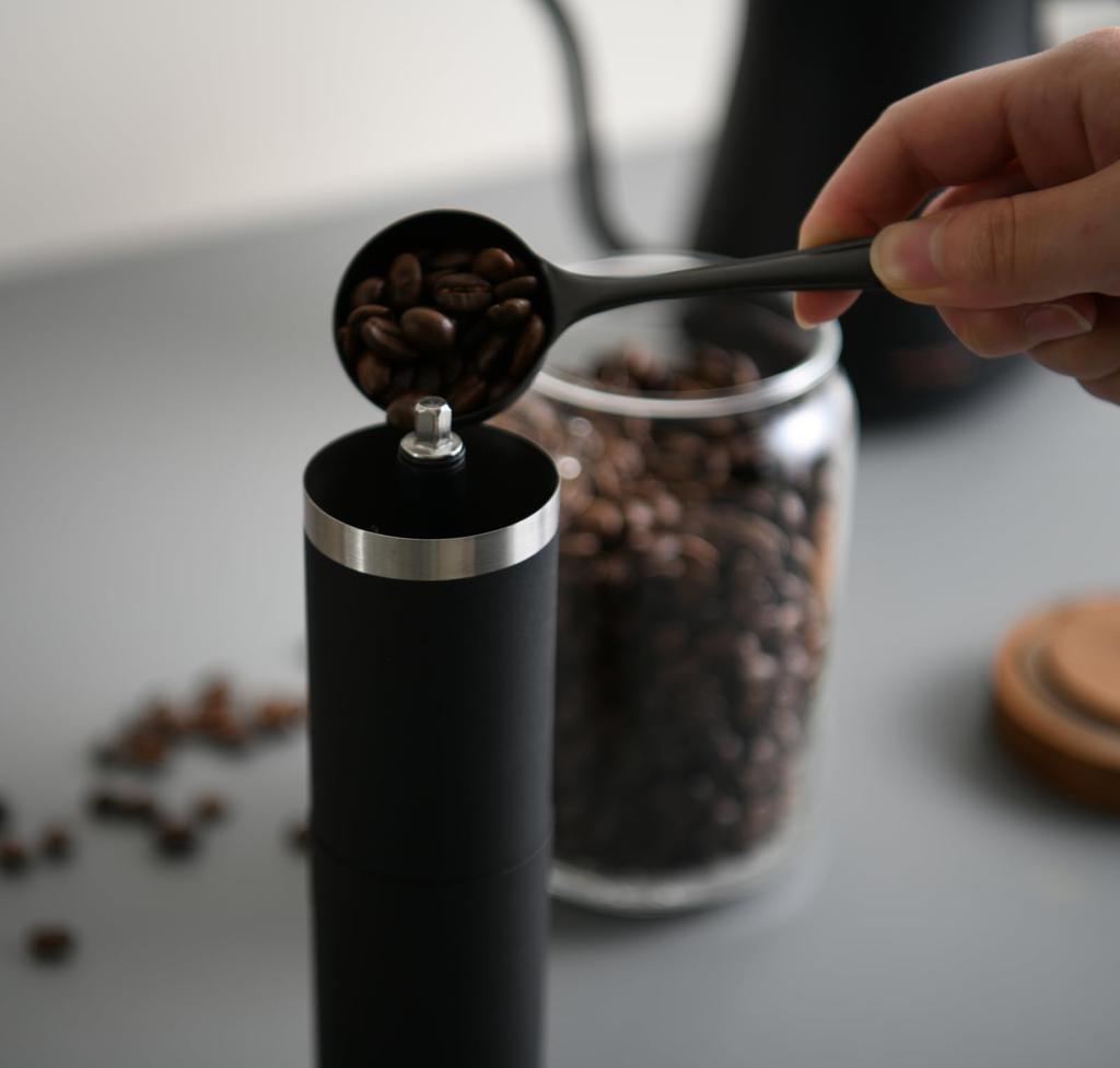 Yaxell Coffee Grinder for 81077 Beginners, Manual, Outdoor, Beginner's, Black,