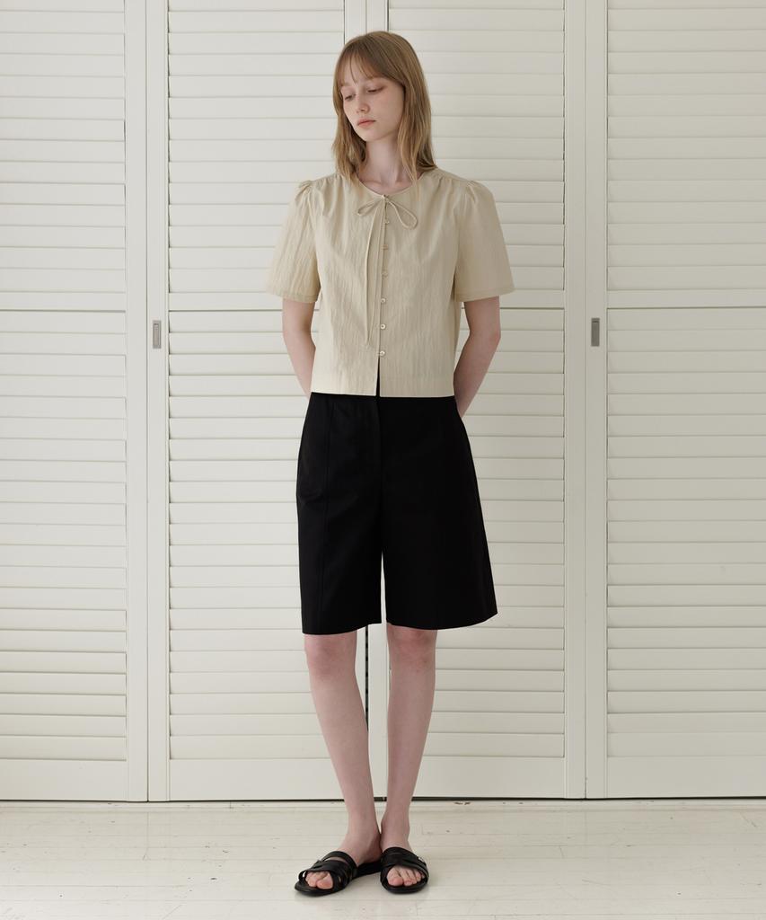 Leumeme Lorin Bermuda Shorts_2Colors