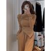 Koreanischer Chic Teefarbener Damen Irregular Top und Straight-Leg Hose Set