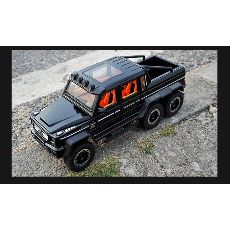 1/20 BENZ G65 G63 6*6 Big Tire Alloy Car Model Diecast Metal Toy Off-Road Vehicles Car Model Sound and Light Simulation Children Gift