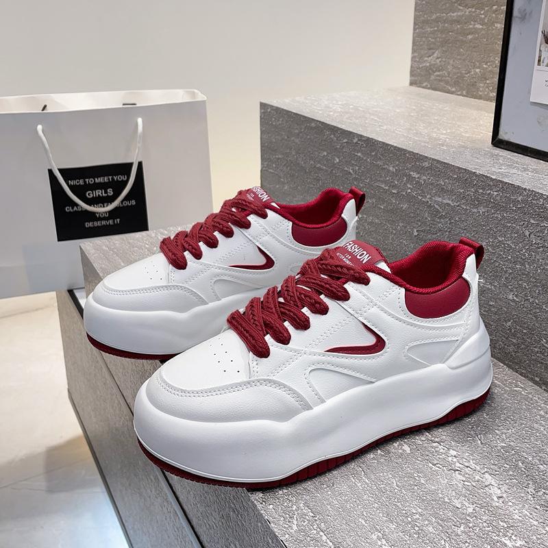

Little white shoes women s 2025 autumn new platform women s shoes casual sports board shoes versatile small height increase single shoes 40