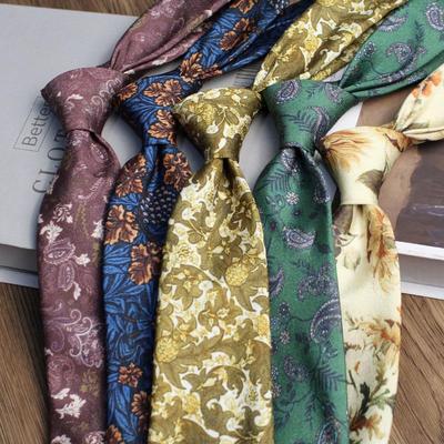 Retro Hong Kong Floral Tie: Trendy 8cm Wide Casual Gentleman's Korean Style