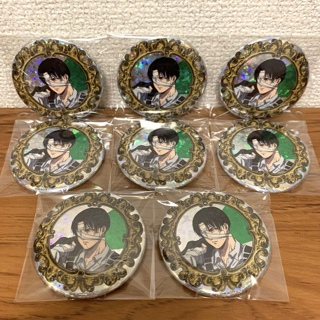 

[USED] Attack on Titan Hologram Can Badge Levi 8 pieces